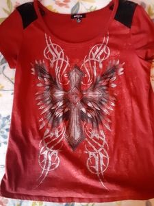 A tshirt that's red & Black Size XL